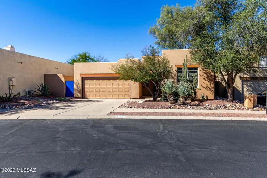 3751 N Avenida Flamante, Tucson, AZ 85716 - #2