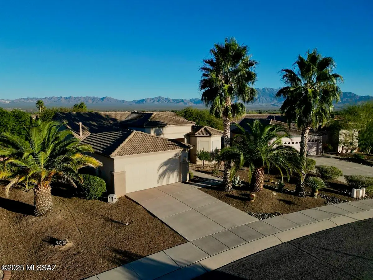 56 N Cape Royal, Green Valley, AZ 85614 - #1