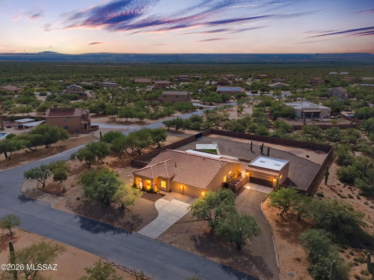 3529 E Sweet Grass, Sahuarita, AZ 85629 - #1