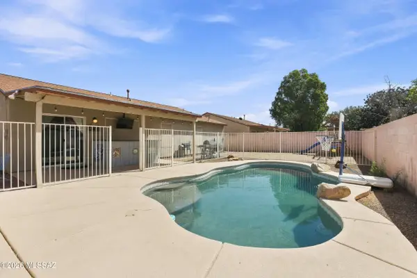 10126 E Rainbow Meadow, Tucson, AZ 85747