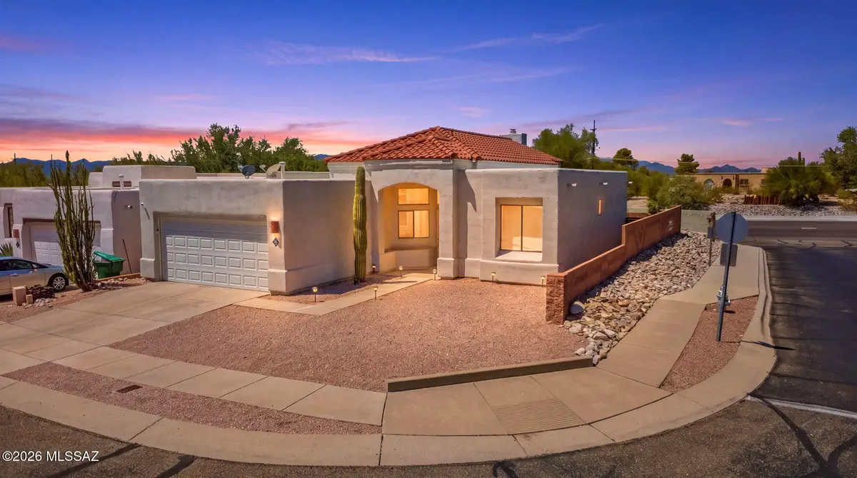1352 W Hopbush, Tucson, AZ 85704 - #1