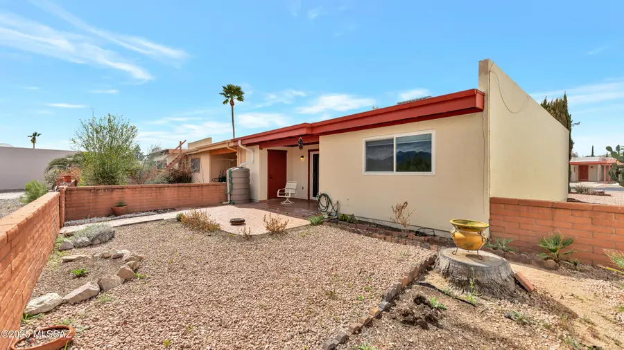 338 N Calle Del Chancero, Green Valley, AZ 85614 - #2