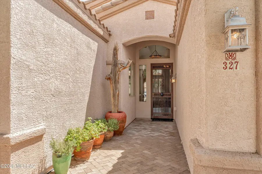 327 W Klinger Canyon, Oro Valley, AZ 85755 - #3