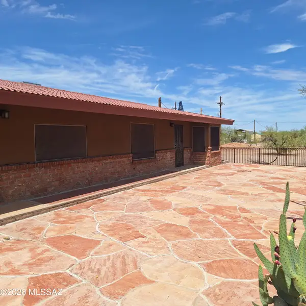 9771 N Clayton, Marana, AZ 85653