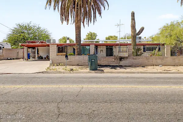 1801 N Rosemont, Tucson, AZ 85712