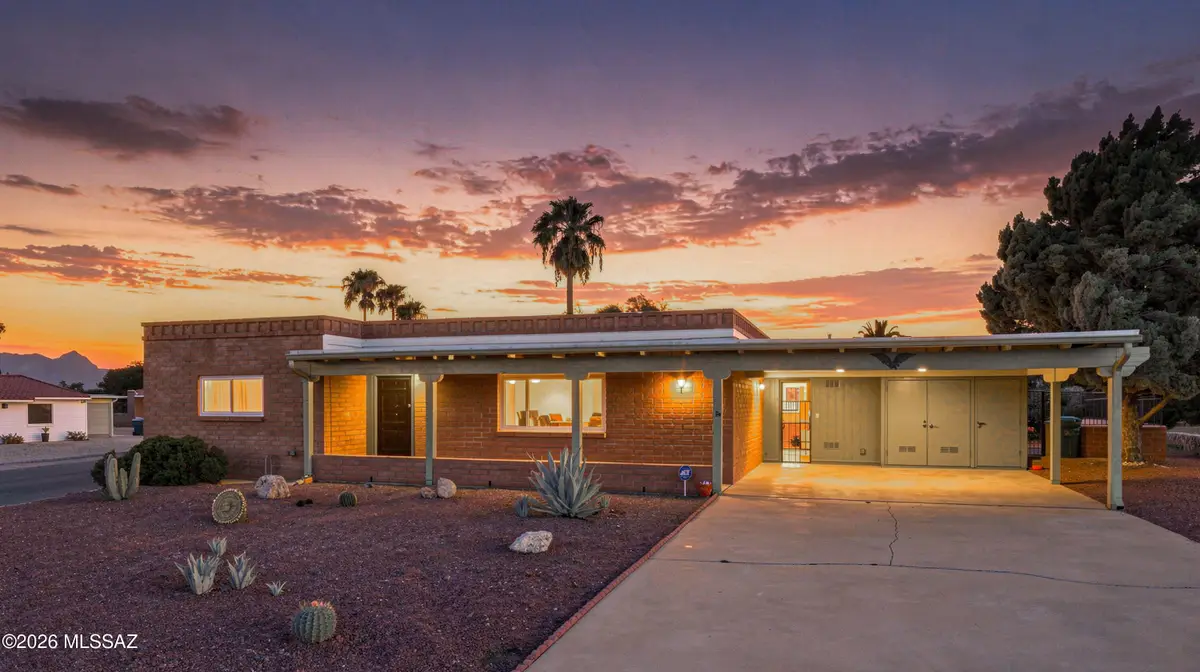 1530 S San Ray, Green Valley, AZ 85614 - #1