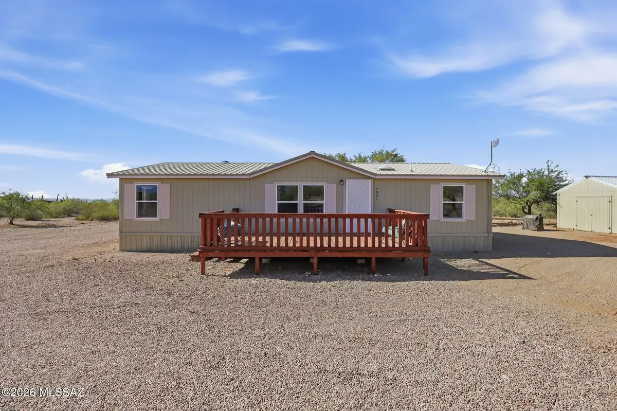 7001 E Camino Aurelia, Sahuarita, AZ 85629 - #1