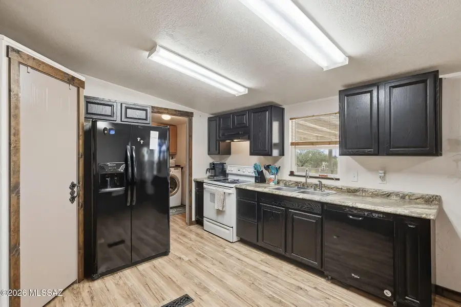 7001 E Camino Aurelia, Sahuarita, AZ 85629 - #3