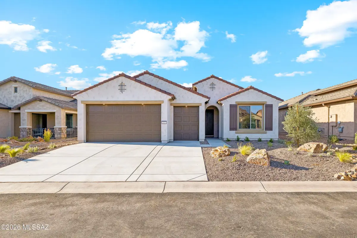 1533 E Dahlia, Green Valley, AZ 85614 - #1