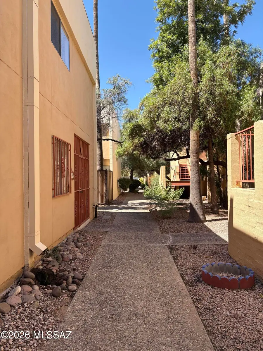 1341 E Fort Lowell, Tucson, AZ 85719 - #2