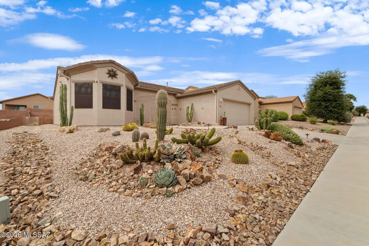 1017 W Tenniel, Green Valley, AZ 85614 - #1