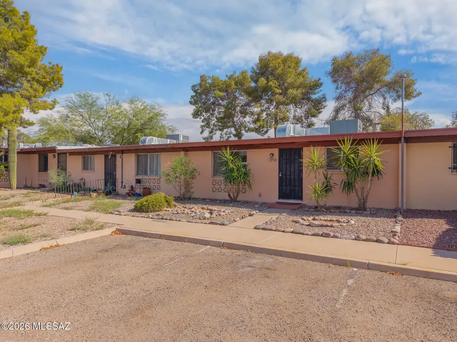 3930 N Pomona, Tucson, AZ 85705 - #3