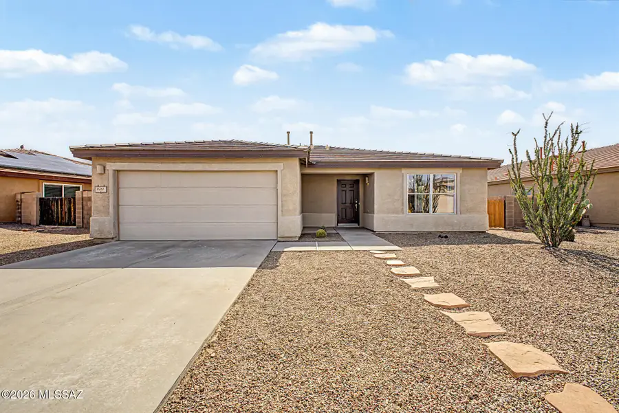 8261 N Stonehill, Tucson, AZ 85743 - #2