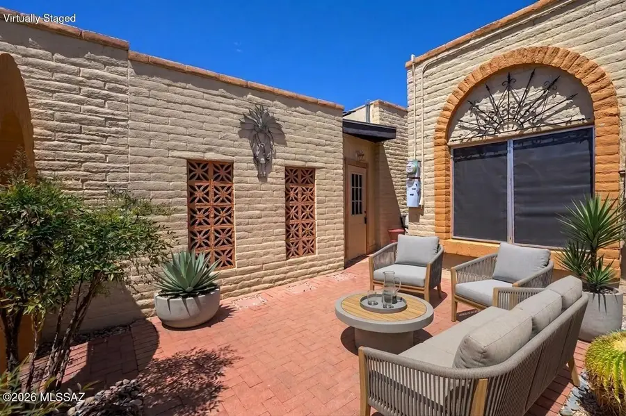 1310 W Calle Serrano, Green Valley, AZ 85622 - #2