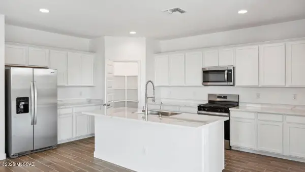 9729 N Heavenly Bamboo, Marana, AZ 85653