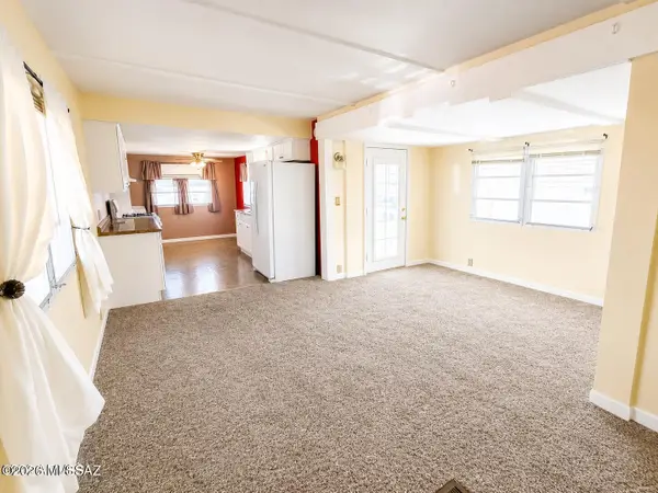 1110 S Highway 80, Benson, AZ 85602
