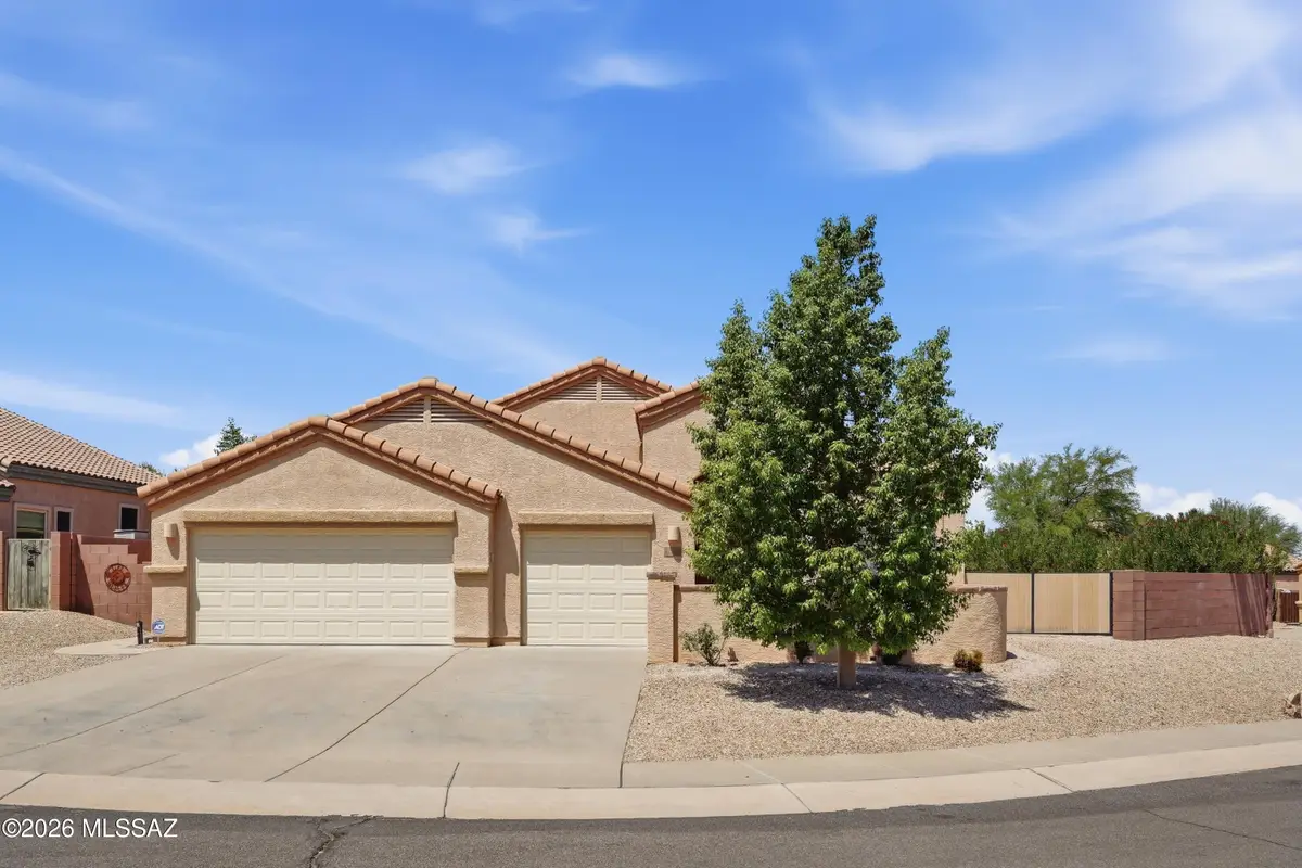153 N Old Camp, Sahuarita, AZ 85629 - #1