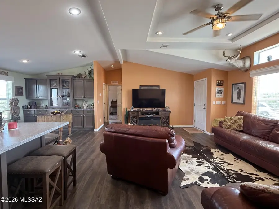 3302 W Thunderbird, Benson, AZ 85602 - #3