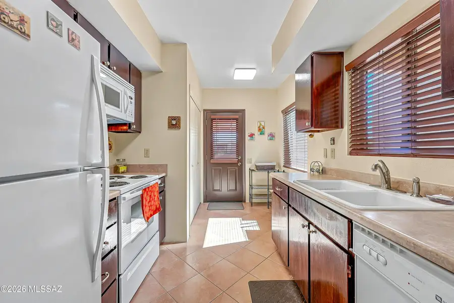 1132 S Alpine, Green Valley, AZ 85614 - #3