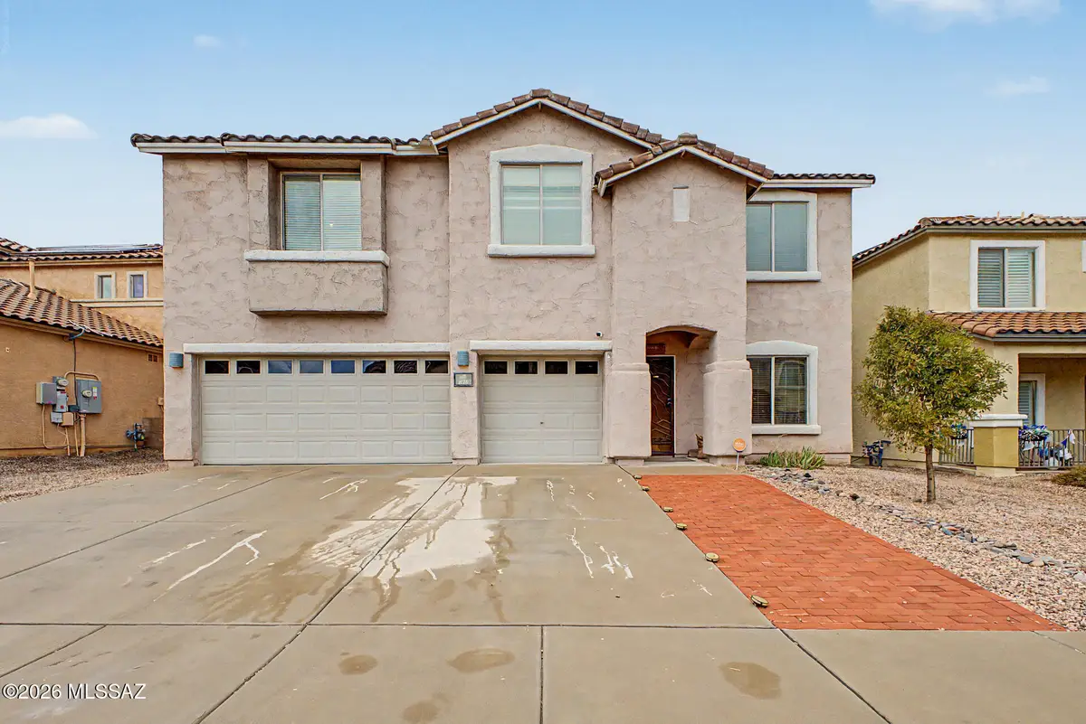 879 W Vuelta Granadina, Sahuarita, AZ 85629 - #1