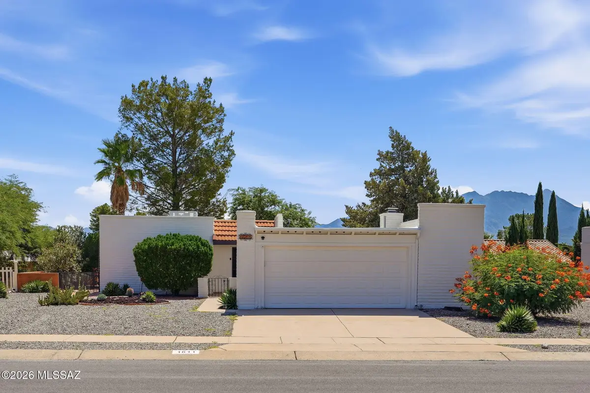 1611 S San Ray, Green Valley, AZ 85614 - #1