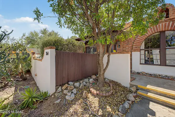 364 S Paseo Lobo, Green Valley, AZ 85614