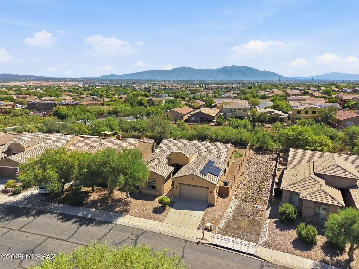 8604 N Moonfire, Tucson, AZ 85743 - #1