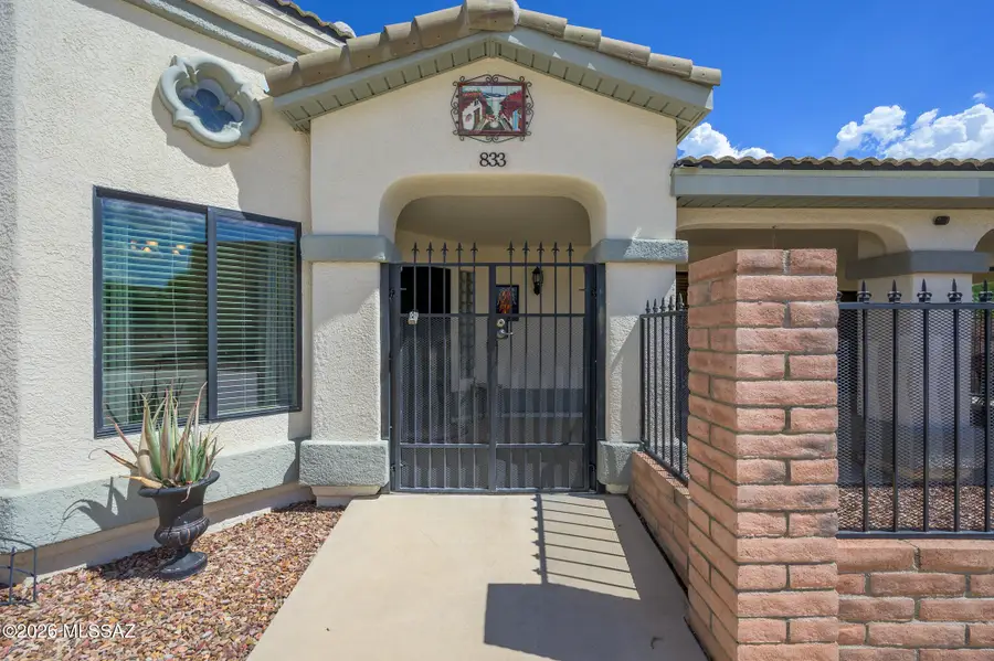 833 S Placita Hermosura, Green Valley, AZ 85614 - #2