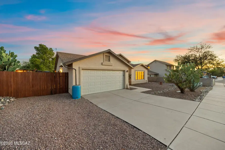 3131 W Monmouth, Tucson, AZ 85742 - #2