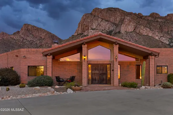 1060 E Canada Vista, Tucson, AZ 85704