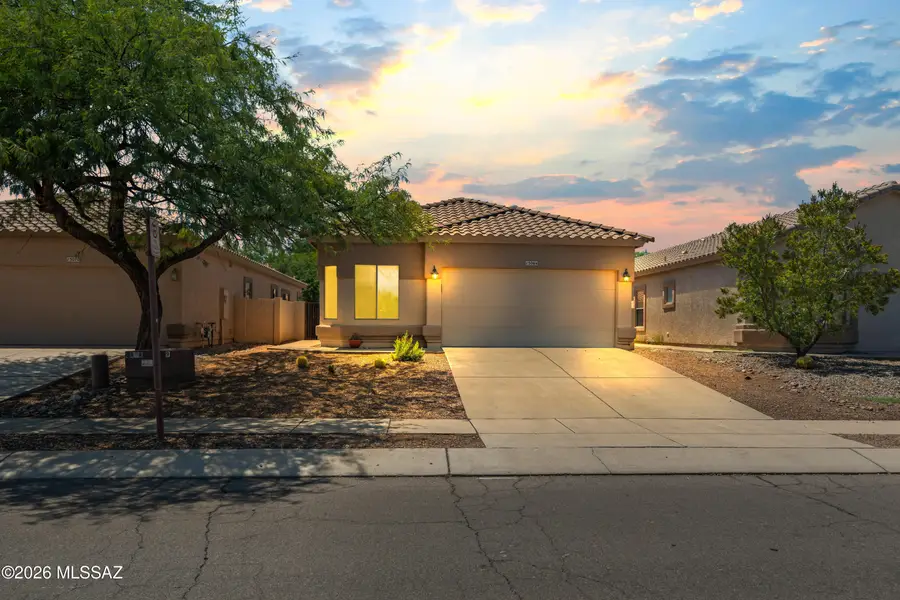 15064 S Theodore Roosevelt, Sahuarita, AZ 85629 - #2