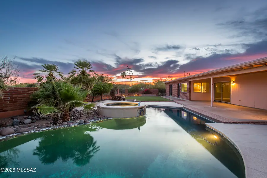 6062 N Camino Arizpe, Tucson, AZ 85718 - #3