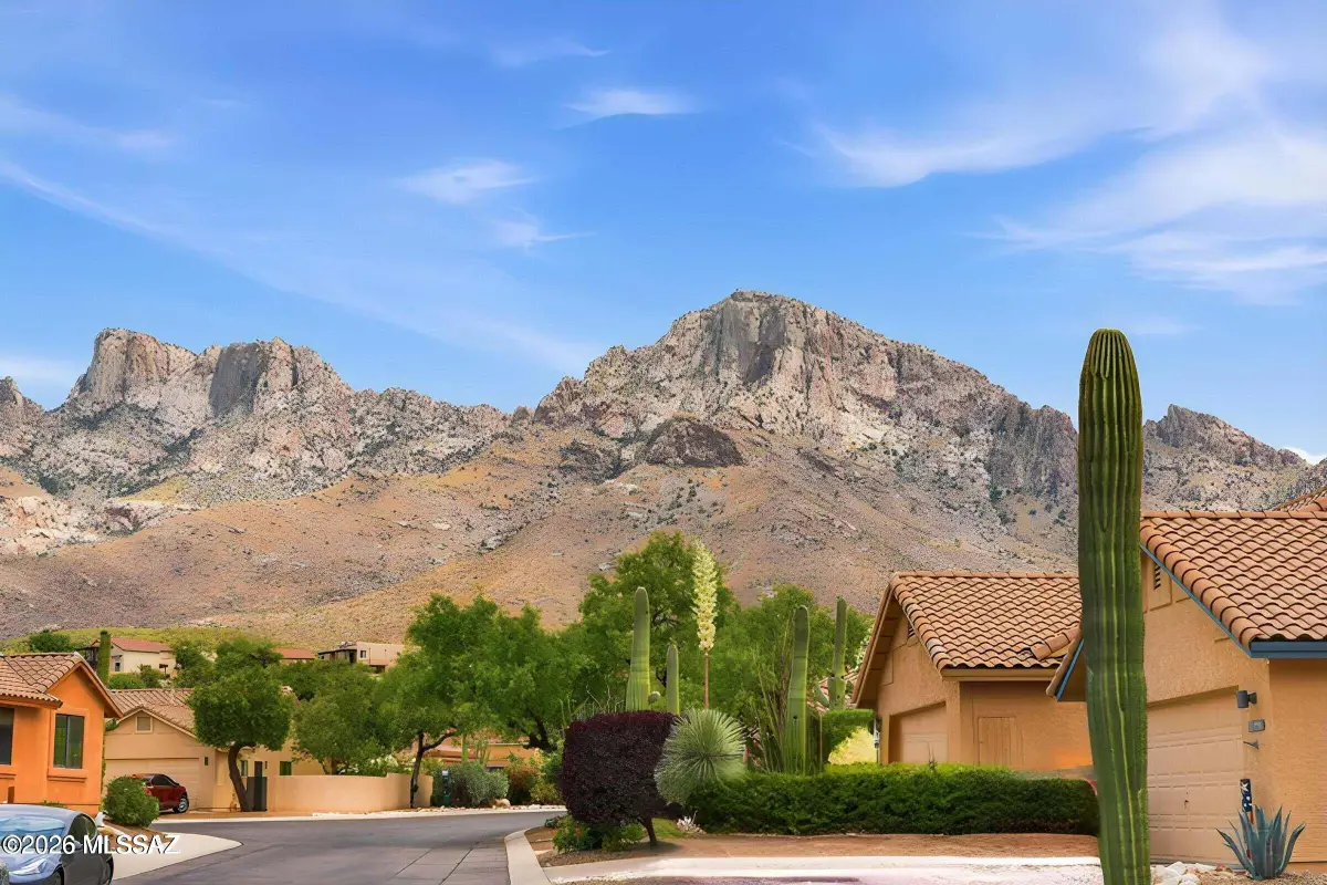 1361 E Sonoran Desert, Oro Valley, AZ 85737 - #1