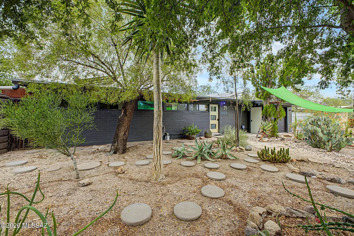 1909 N Ridgeway, Tucson, AZ 85712 - #1