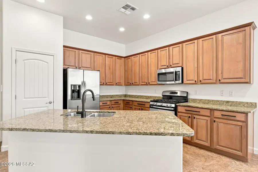 12584 N Sunrise Shadow, Marana, AZ 85658 - #3