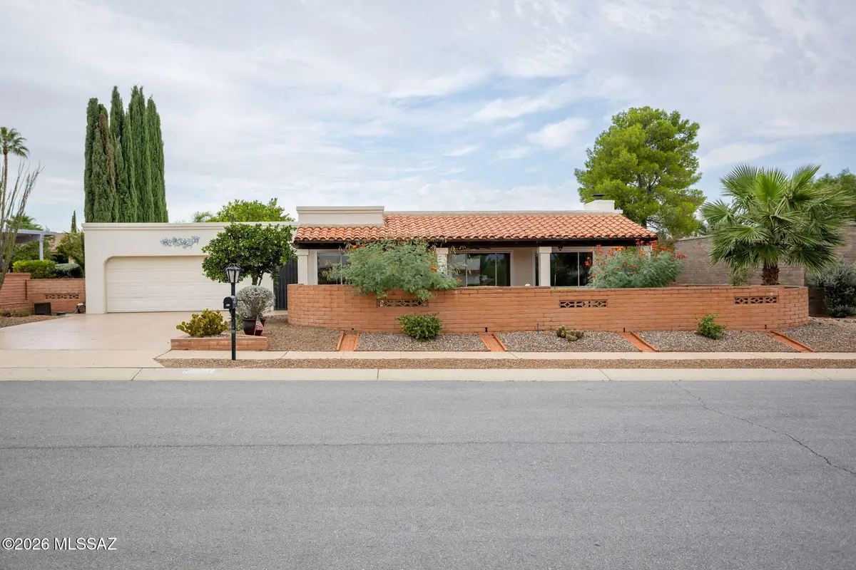 32 W Calle Frambuesa, Green Valley, AZ 85614 - #1