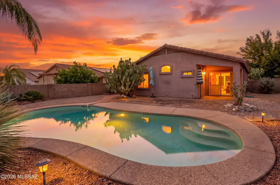 2514 E Petroglyph, Oro Valley, AZ 85755 - #2