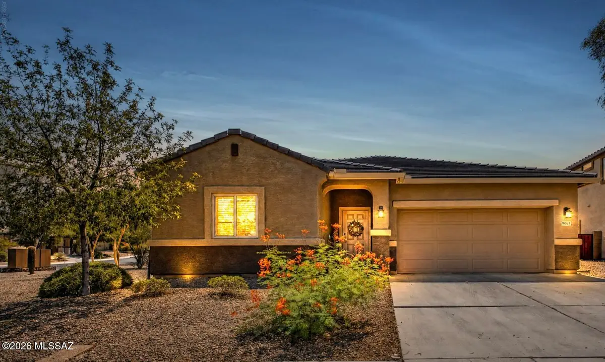 9057 W Blue Saguaro, Marana, AZ 85653 - #1