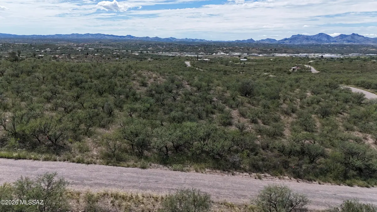 1072 Punto, Rio Rico, AZ 85648 - #1