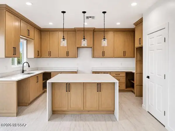5881 N Placita Loma Antigua, Tucson, AZ 85741