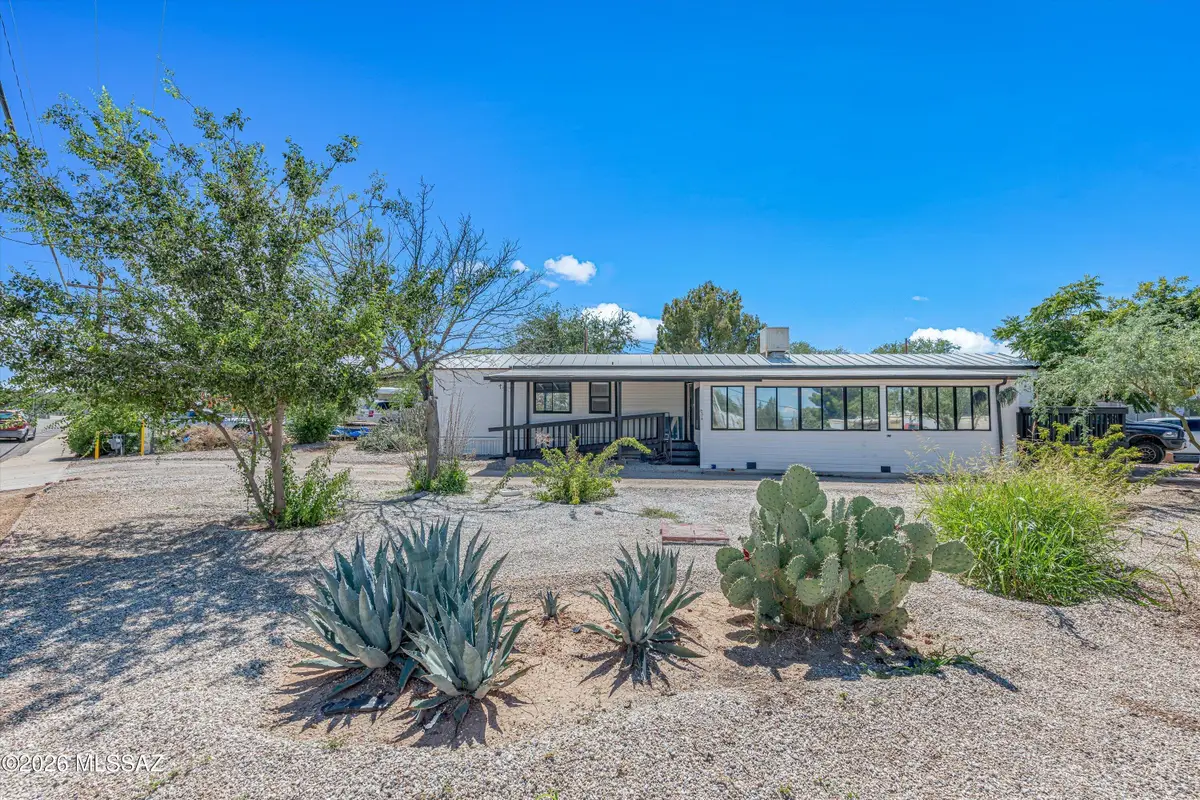 204 S Land, Benson, AZ 85602 - #1