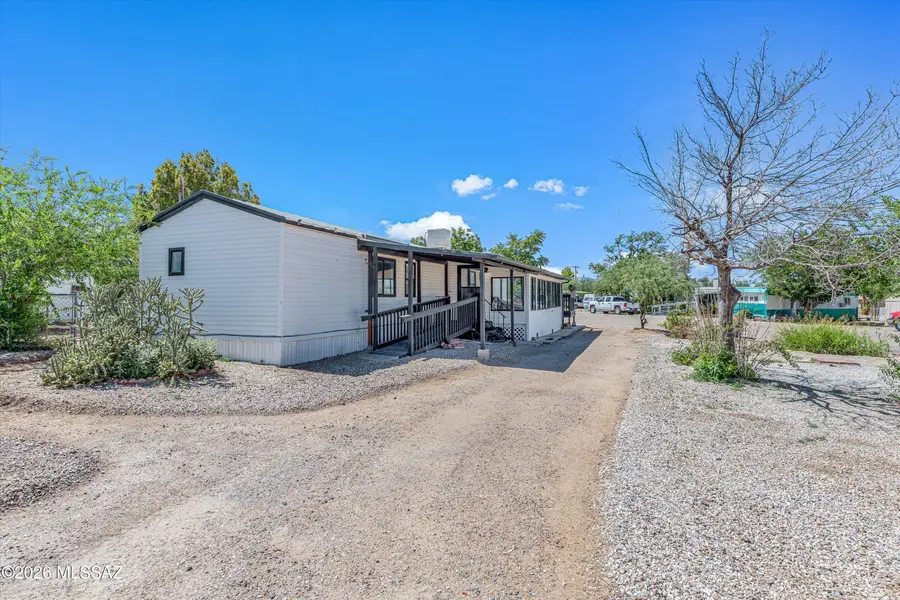204 S Land, Benson, AZ 85602 - #2