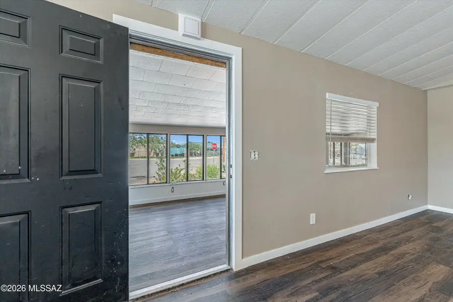 204 S Land, Benson, AZ 85602 - #3
