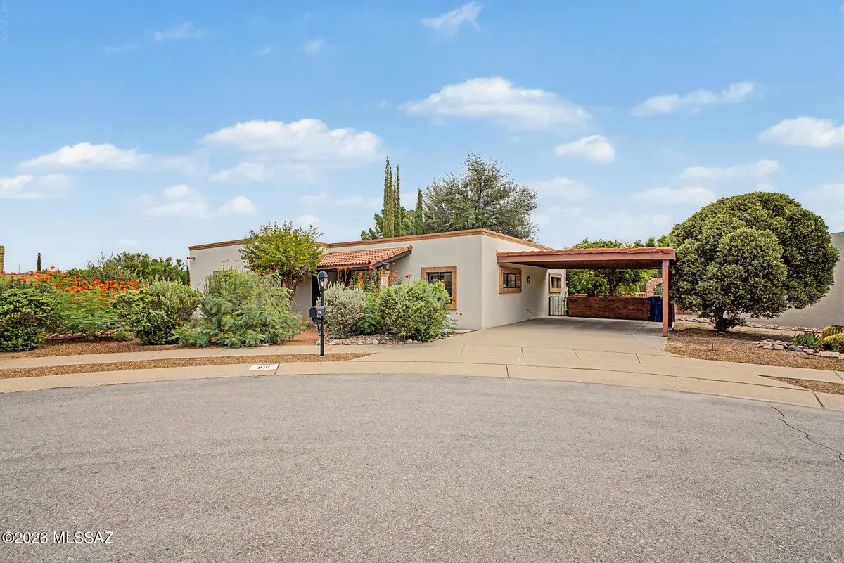 810 N Placita La Canoa, Green Valley, AZ 85614 - #1