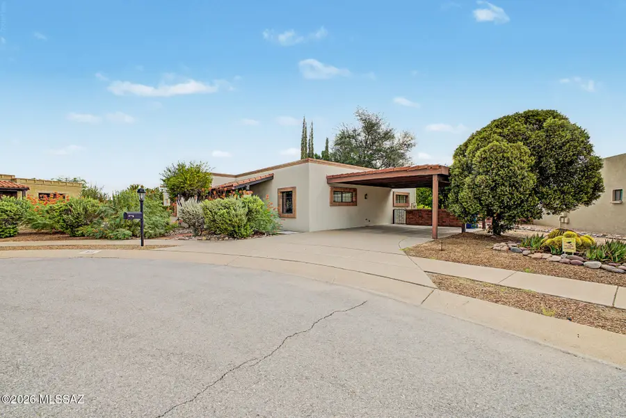810 N Placita La Canoa, Green Valley, AZ 85614 - #2