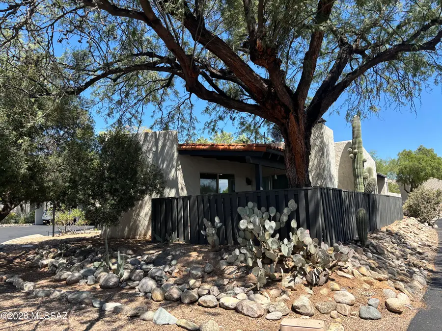 5454 N La Casita, Tucson, AZ 85718 - #2