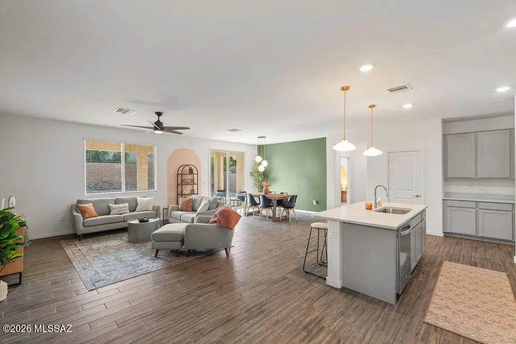 8796 E Stone Meadow, Tucson, AZ 85730 - #1
