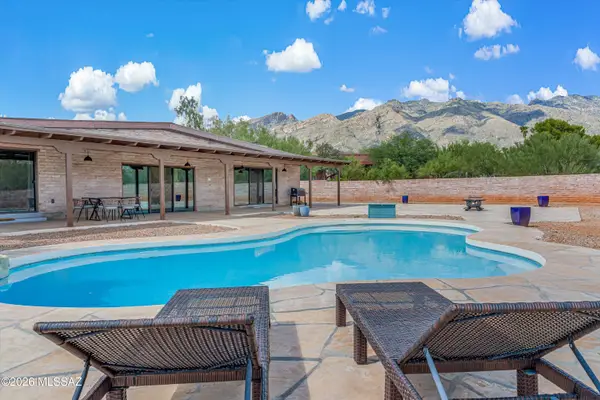 5142 E Camino Bosque, Tucson, AZ 85718
