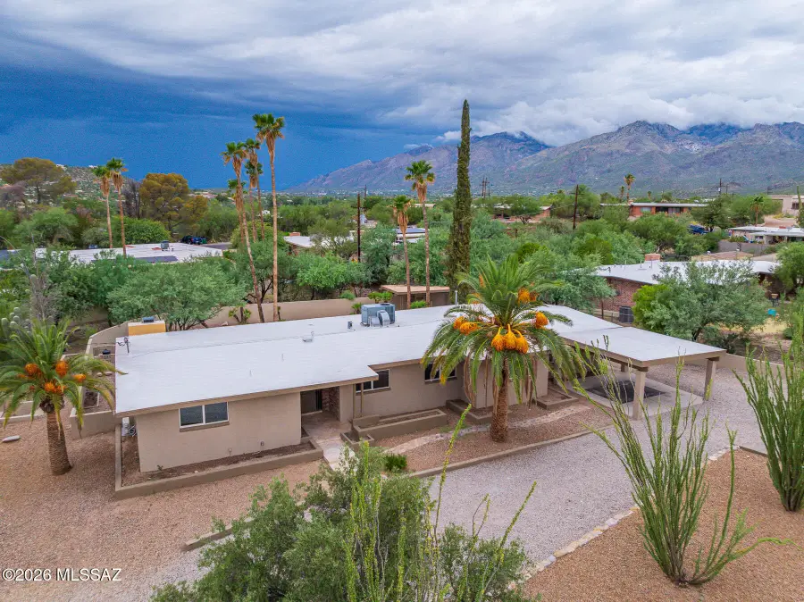 4521 N Bear Canyon, Tucson, AZ 85749 - #2