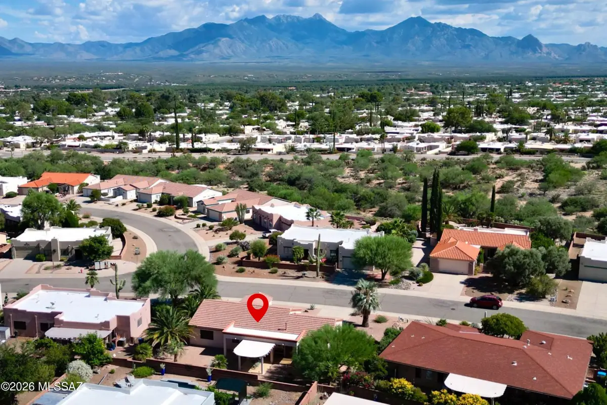 850 W Belltower, Green Valley, AZ 85614 - #1